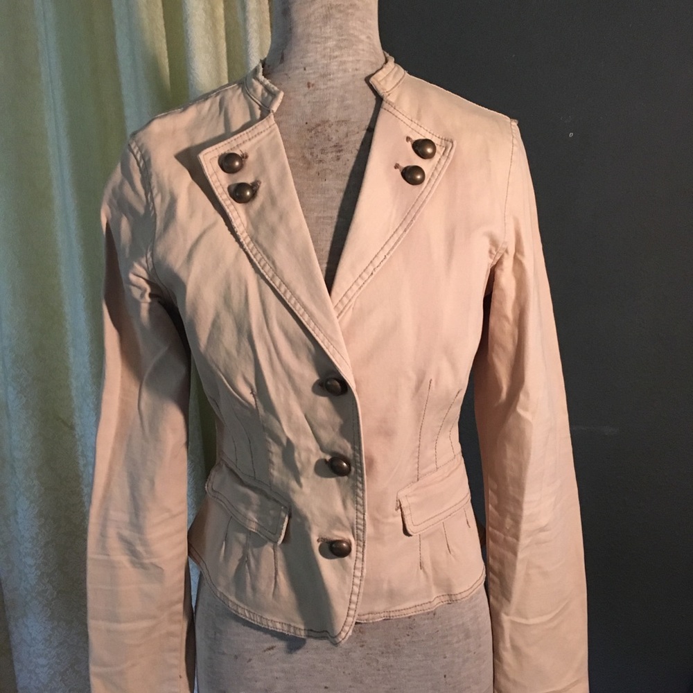 Short jacket